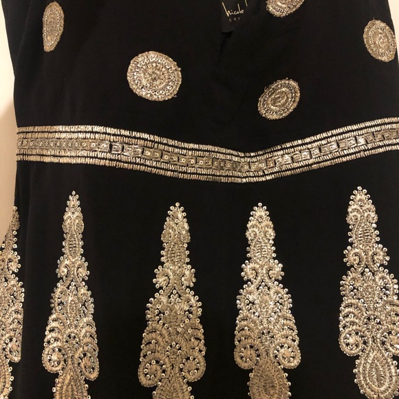 Nicole Miller dress with beautiful details - Picture 4 of 8